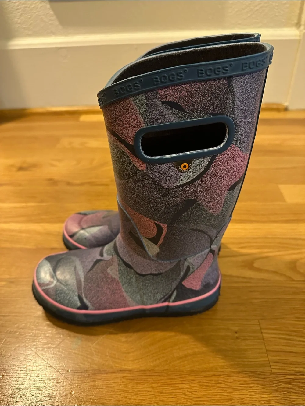 Bogs Kids Pink and Gray Abstract Camo Rain Boots